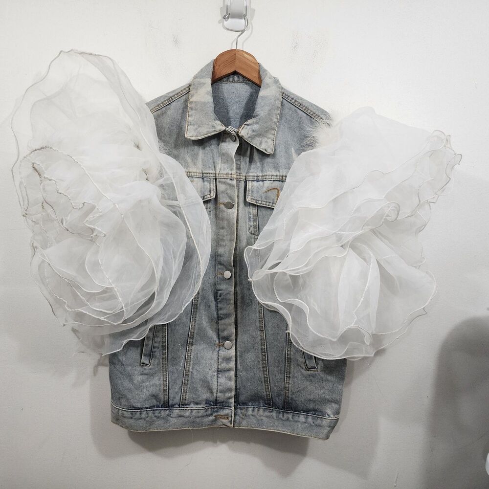 Upclycled Bujtton-front denim vest oversized white tulle ruffle sleeves Size L - Picture 2 of 16
